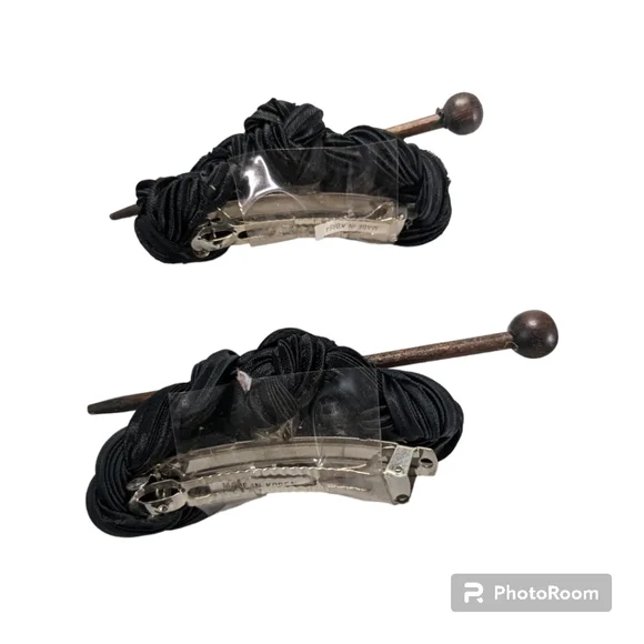 Black Hair Clips. Hair Accessories. 4 Pieces. - Picture 9 of 9